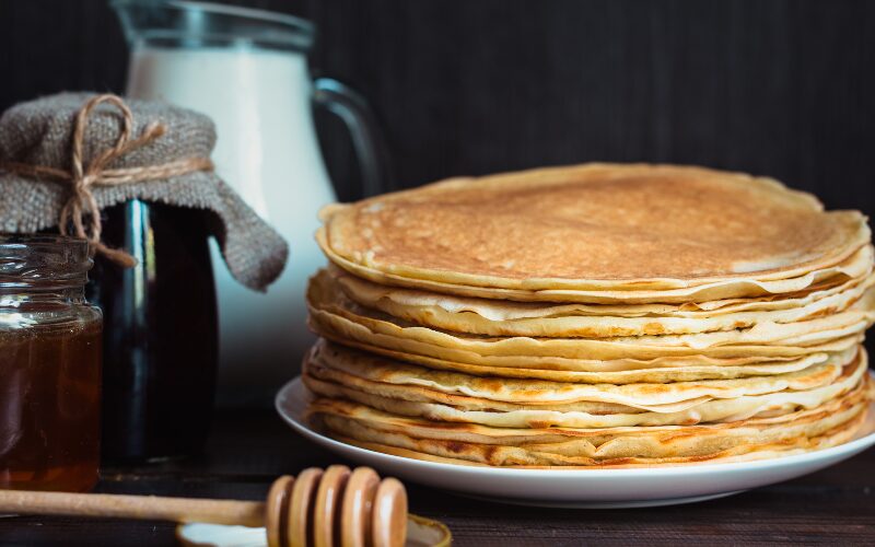 Crêpes au beurre salé Charentes-Poitou AOP et au miel