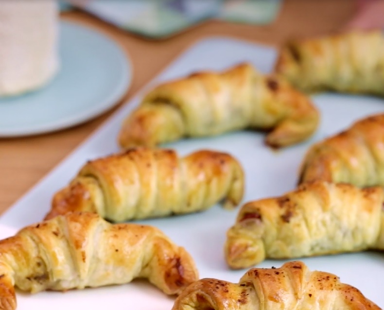 Croissants salés au Jambon de Bayonne et au Chabichou du Poitou