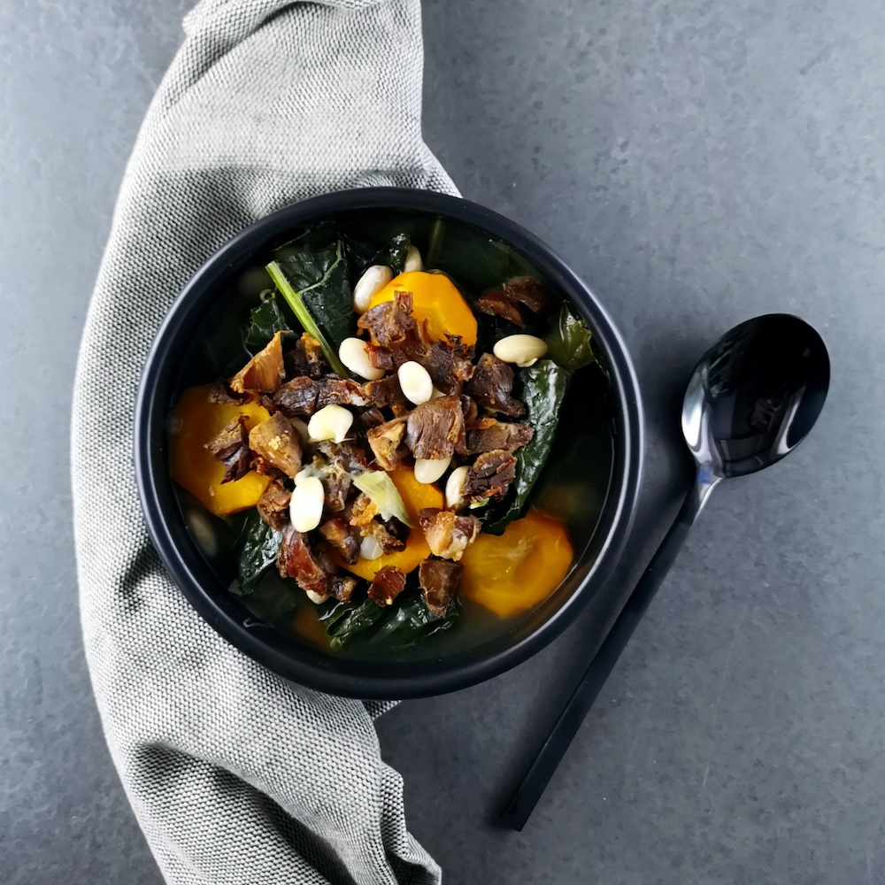 Garbure légère au chou kale