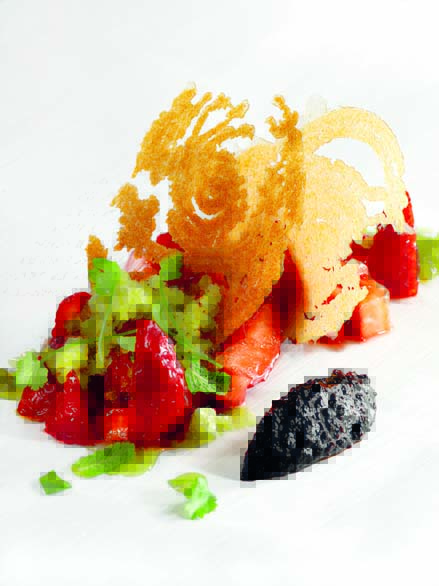 Millefeuilles de fraises Label Rouge et granité aux herbes potagères