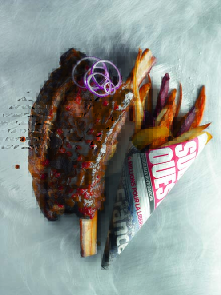 Plat de côte de boeuf de Bazas confit aux piquillos et racines frites