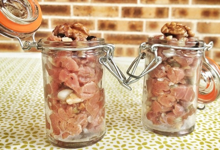 Tartare de Canard aux Noix du Périgord et vinaigre de framboise