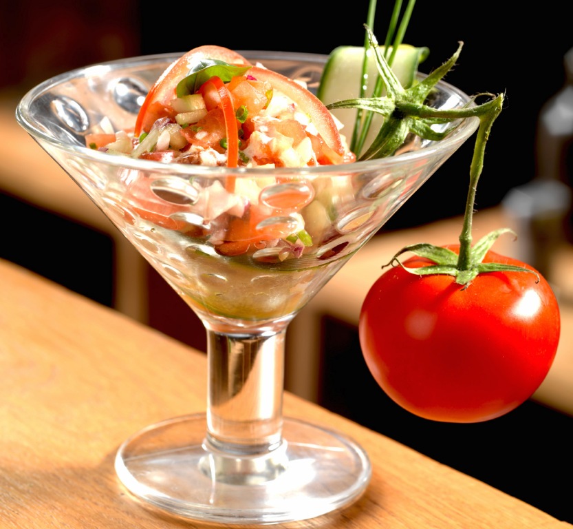 Tartare de Tomate de Marmande en émulsion de basilic