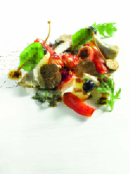 Truffes du Périgord homard bleu rôti, artichaut violet, pommes de terre rattes cuites aux aromates, parmesan et fleur de sel